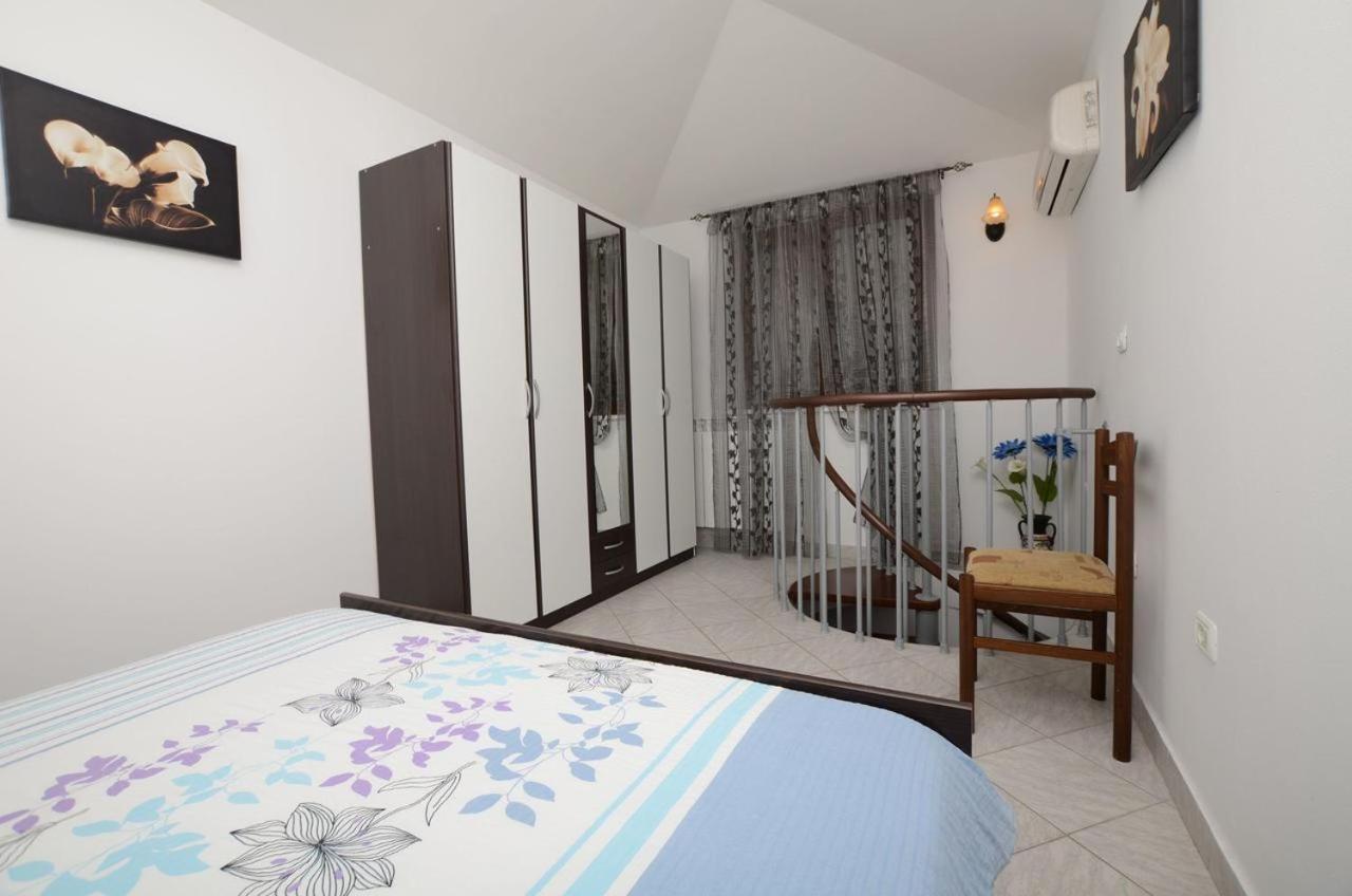 Lili Apartamento Novigrad Istria Exterior foto