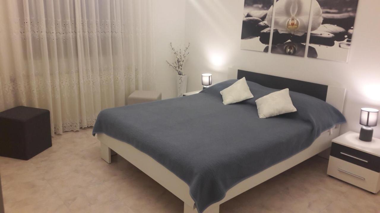 Lili Apartamento Novigrad Istria Exterior foto
