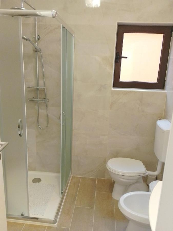 Lili Apartamento Novigrad Istria Quarto foto
